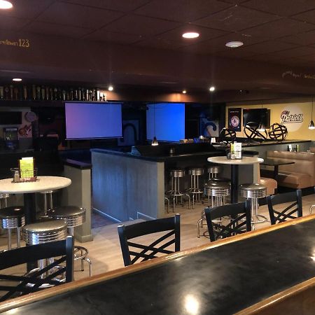 Shiretown Inn & Suites Houlton Екстериор снимка